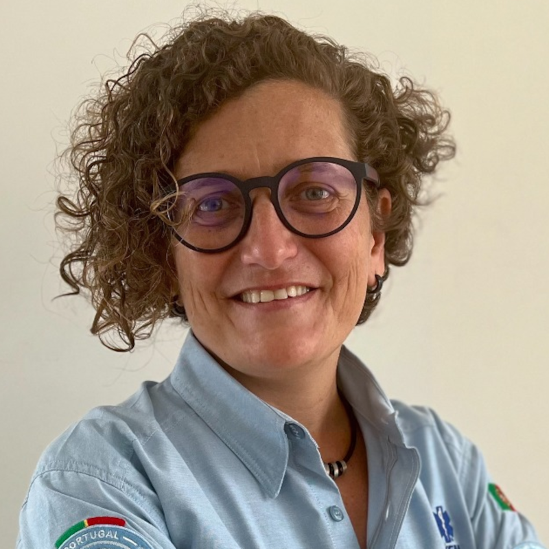 ANA CALVÁRIO CLEMENTE CORREIA